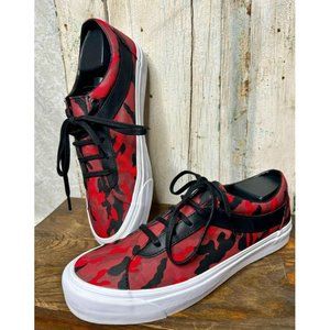 Vans Sneakers No Limit Red Camouflage Unisex Men’s Size 9.5 Woman’s Size 11 New!